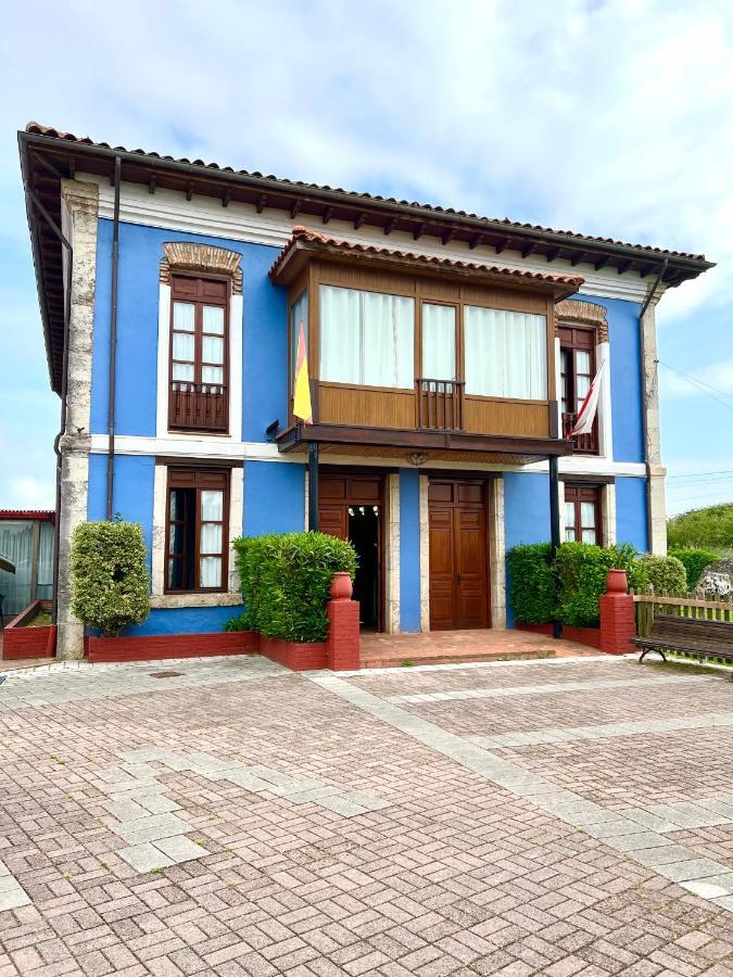 Hotel Villa Maria Revilla De Camargo Exteriér fotografie